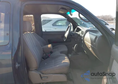 1996 Toyota Tacoma Xtracab из США, поврежденный, VIN 4TAWM72N4TZ205235